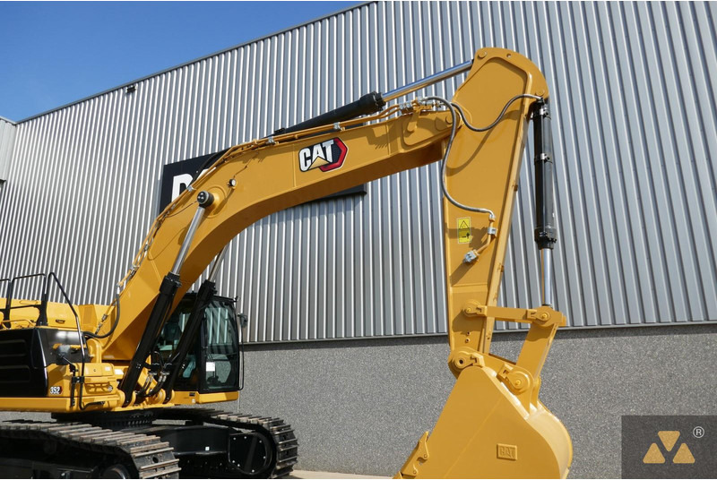 New Crawler excavator Caterpillar 352: picture 9
