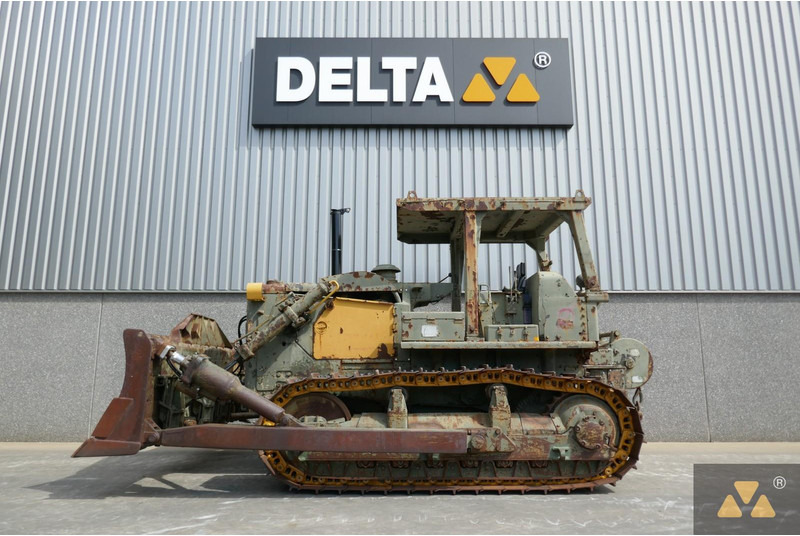 Caterpillar D7F Ex-army - Bulldozer: picture 1 Caterpillar D7F Ex-army - Bulldozer: picture 1