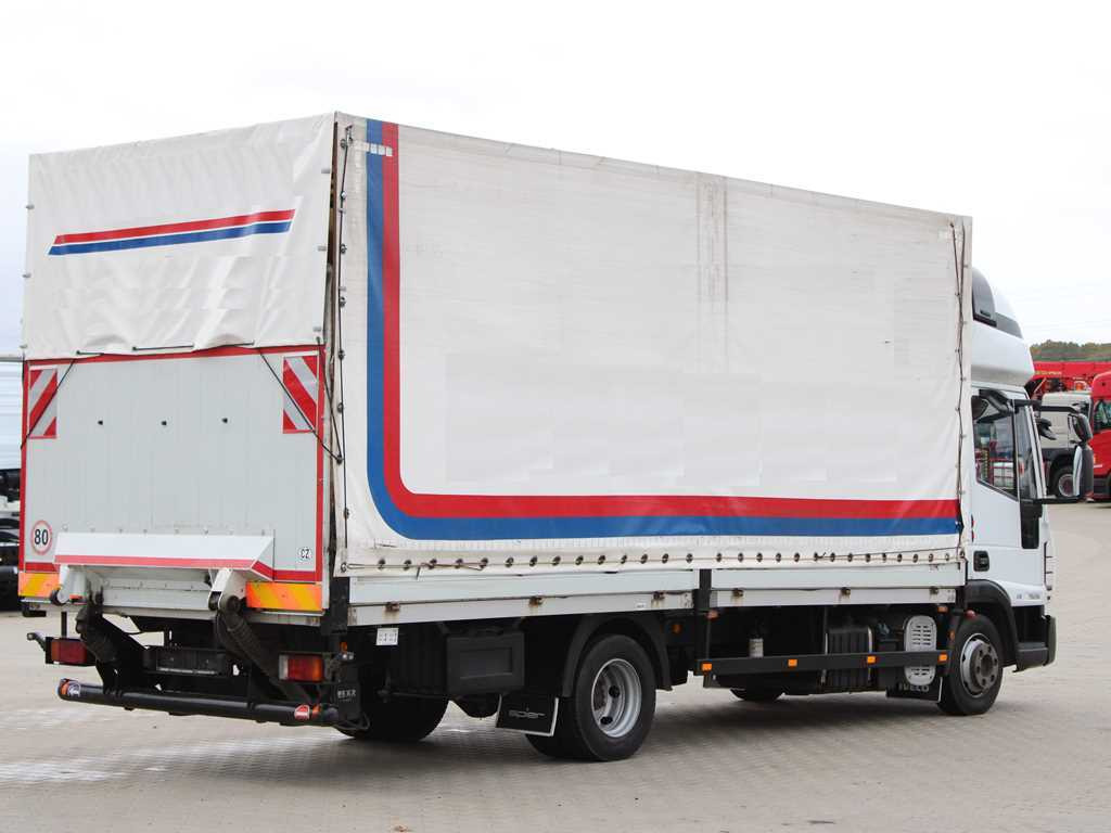 Iveco EUROCARGO 75E18, HYDRAULIC FRONT, SLEEPING BODY, SIDE - Curtainsider truck: picture 4 Iveco EUROCARGO 75E18, HYDRAULIC FRONT, SLEEPING BODY, SIDE - Curtainsider truck: picture 4