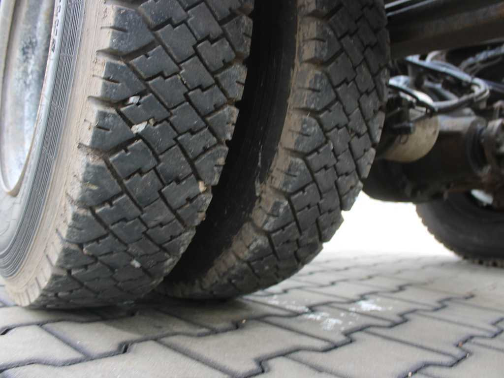 Hook lift truck MAN LE 8.180, EURO 3, BEACONS, CONTAINER HOOK CARRIER: picture 16