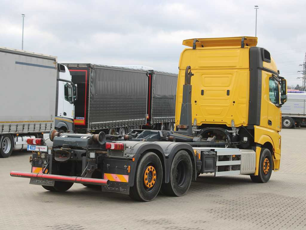 Mercedes-Benz Actros 2548, 6X2, EURO 6, RETARDER, INDEPENDENT AIR CONDITIONING, NAVIGATION - Hook lift truck: picture 4 Mercedes-Benz Actros 2548, 6X2, EURO 6, RETARDER, INDEPENDENT AIR CONDITIONING, NAVIGATION - Hook lift truck: picture 4
