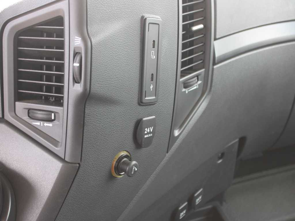 Mercedes-Benz Arocs 2542, 6X2, EURO 6, SIDE PANEL, NAVIGATION, CAMERA, PALFINGER PK 24.001 SLD5 on lease Mercedes-Benz Arocs 2542, 6X2, EURO 6, SIDE PANEL, NAVIGATION, CAMERA, PALFINGER PK 24.001 SLD5: picture 20 Mercedes-Benz Arocs 2542, 6X2, EURO 6, SIDE PANEL, NAVIGATION, CAMERA, PALFINGER PK 24.001 SLD5 on lease Mercedes-Benz Arocs 2542, 6X2, EURO 6, SIDE PANEL, NAVIGATION, CAMERA, PALFINGER PK 24.001 SLD5: picture 20