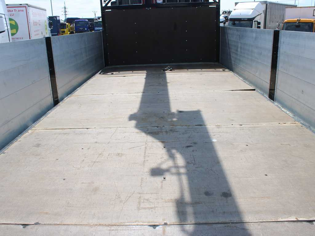 Mercedes-Benz Arocs 2542, 6X2, EURO 6, SIDE PANEL, NAVIGATION, CAMERA, PALFINGER PK 24.001 SLD5 on lease Mercedes-Benz Arocs 2542, 6X2, EURO 6, SIDE PANEL, NAVIGATION, CAMERA, PALFINGER PK 24.001 SLD5: picture 8 Mercedes-Benz Arocs 2542, 6X2, EURO 6, SIDE PANEL, NAVIGATION, CAMERA, PALFINGER PK 24.001 SLD5 on lease Mercedes-Benz Arocs 2542, 6X2, EURO 6, SIDE PANEL, NAVIGATION, CAMERA, PALFINGER PK 24.001 SLD5: picture 8