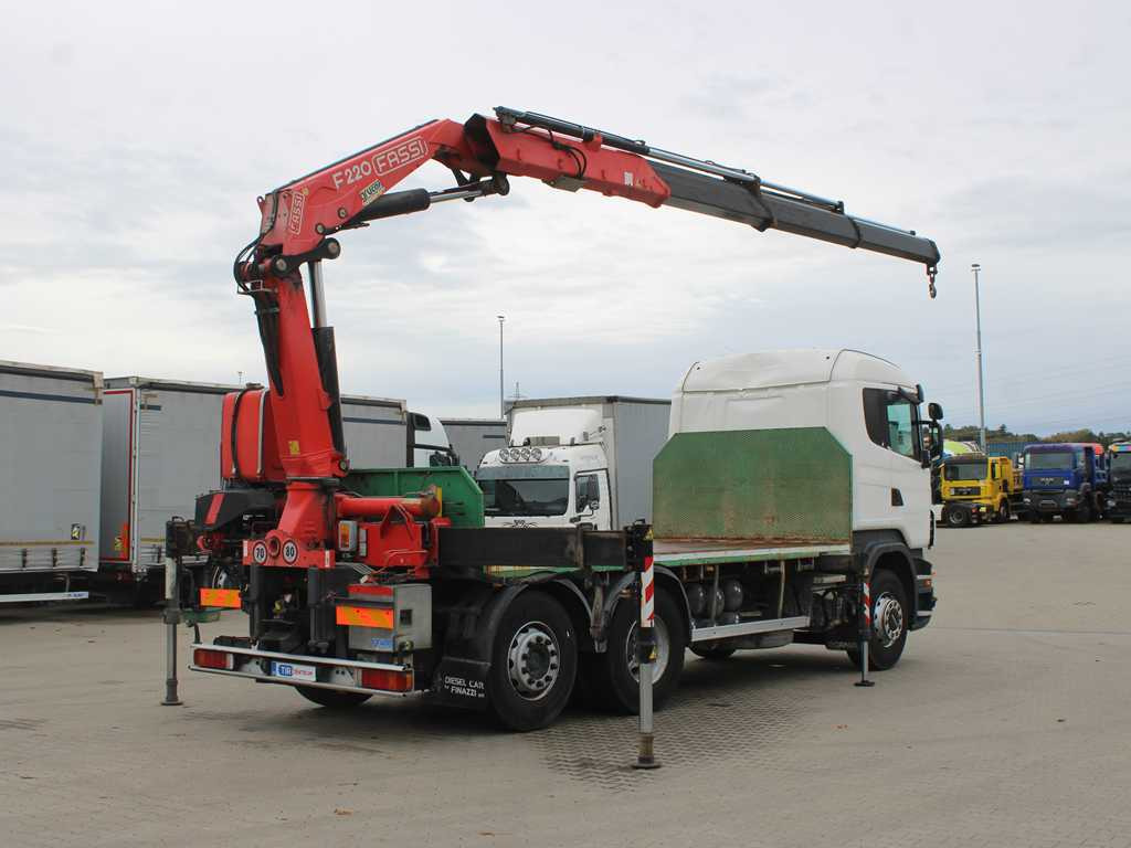 Scania R 500, 6X2, EURO 4, OPTICRUISE, HYDRAULIC ARM FASSI F220A.23 - Dropside/ Flatbed truck, Crane truck: picture 4 Scania R 500, 6X2, EURO 4, OPTICRUISE, HYDRAULIC ARM FASSI F220A.23 - Dropside/ Flatbed truck, Crane truck: picture 4