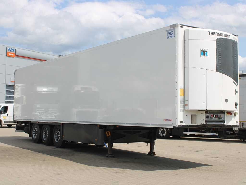 Schmitz Cargobull SCS 24, THERMO KING SLXi 300, LIFTING AXLE - Closed box semi-trailer: picture 2 Schmitz Cargobull SCS 24, THERMO KING SLXi 300, LIFTING AXLE - Closed box semi-trailer: picture 2