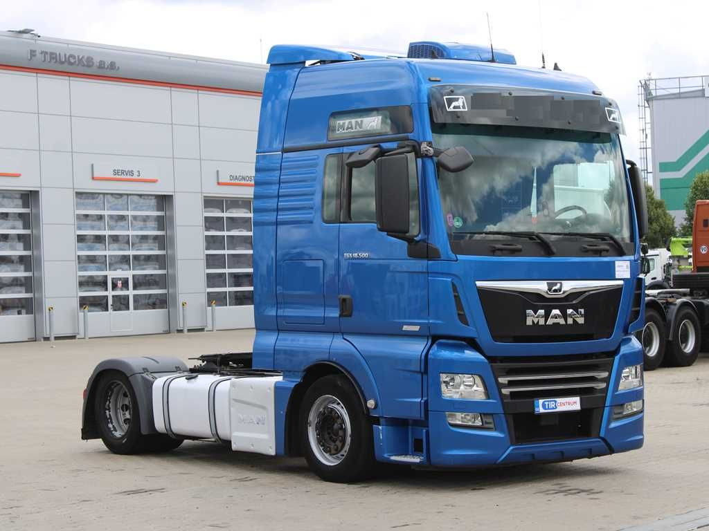 MAN TGX 18.500 4X2 BLS, LOWDECK, RETARDER, EURO 6 - Tractor unit: picture 2 MAN TGX 18.500 4X2 BLS, LOWDECK, RETARDER, EURO 6 - Tractor unit: picture 2