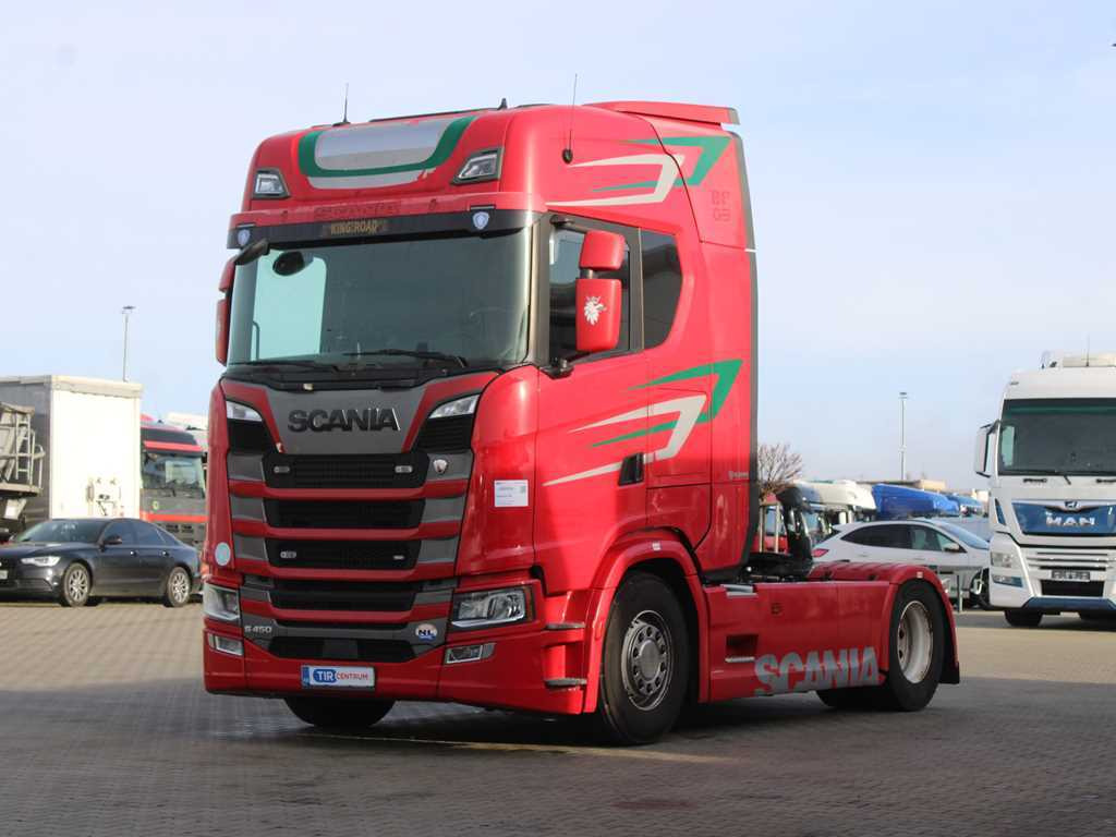 Scania R 450, RETARDER, NAVIGATION, EURO 6 - Tractor unit: picture 1 Scania R 450, RETARDER, NAVIGATION, EURO 6 - Tractor unit: picture 1