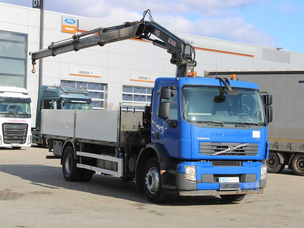 Volvo FE 260, EURO 5, CRANE HIAB 166 E-3 DUO, BEACONS - Dropside/ Flatbed truck, Crane truck: picture 2 Volvo FE 260, EURO 5, CRANE HIAB 166 E-3 DUO, BEACONS - Dropside/ Flatbed truck, Crane truck: picture 2