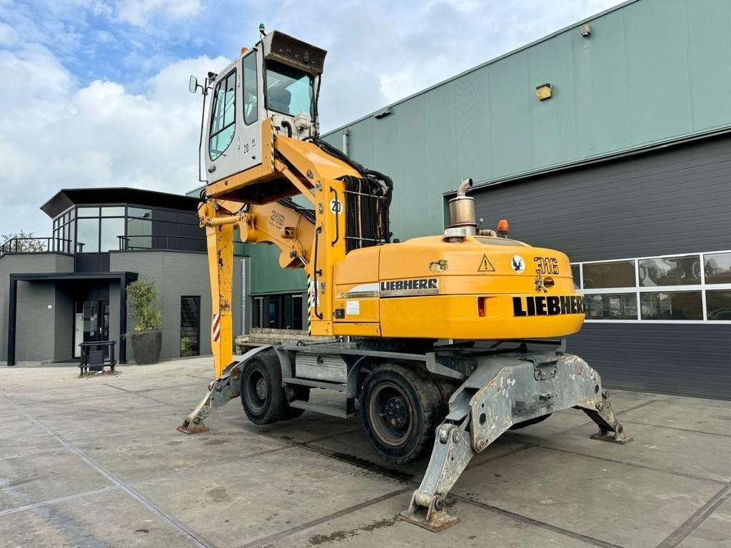 Liebherr A 316 - Waste/ Industry handler: picture 3 Liebherr A 316 - Waste/ Industry handler: picture 3