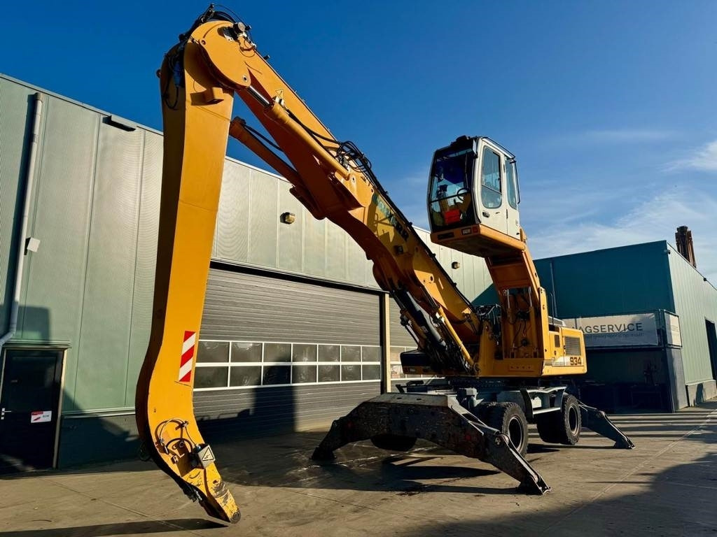 Liebherr A 934 C - Waste/ Industry handler: picture 2 Liebherr A 934 C - Waste/ Industry handler: picture 2