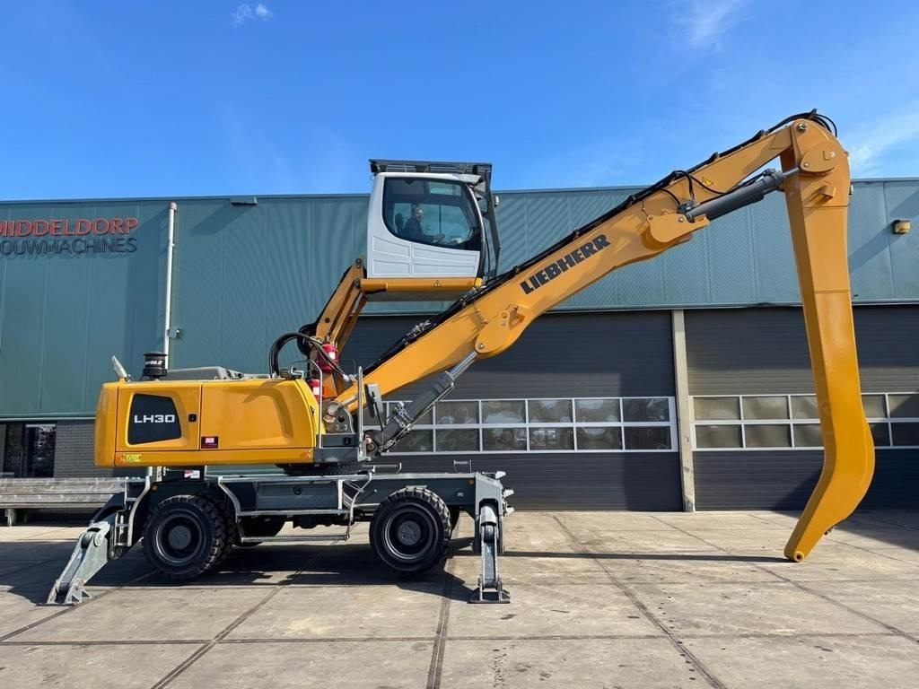 Liebherr LH 30 M - Waste/ Industry handler: picture 5 Liebherr LH 30 M - Waste/ Industry handler: picture 5