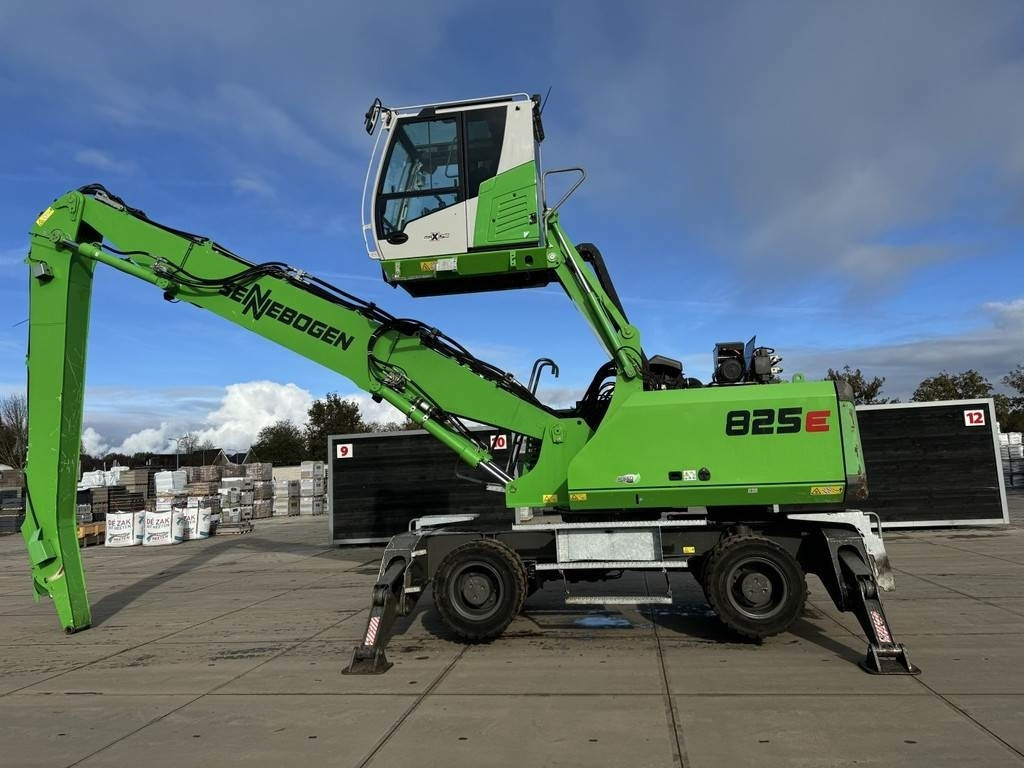 Sennebogen 825M E - Waste/ Industry handler: picture 1 Sennebogen 825M E - Waste/ Industry handler: picture 1
