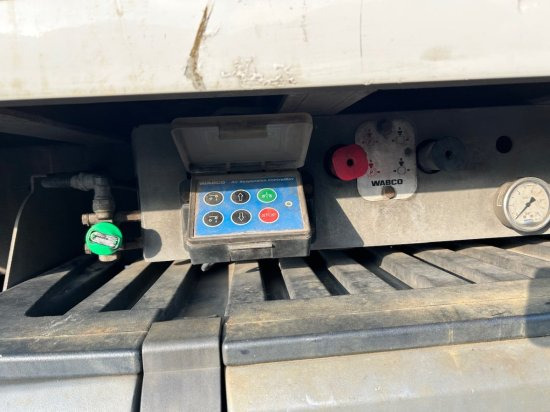 Walking floor semi-trailer Knapen K100/KT01, 10 mm, Liftachse, Rollplane, Funk: picture 12