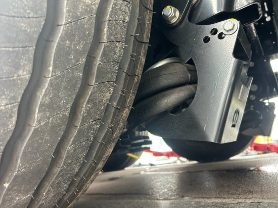 New Curtainsider semi-trailer Krone Bordwandplanenauflieger , Einsteckrungen, Liftachse,  SAF-Achsen,: picture 10