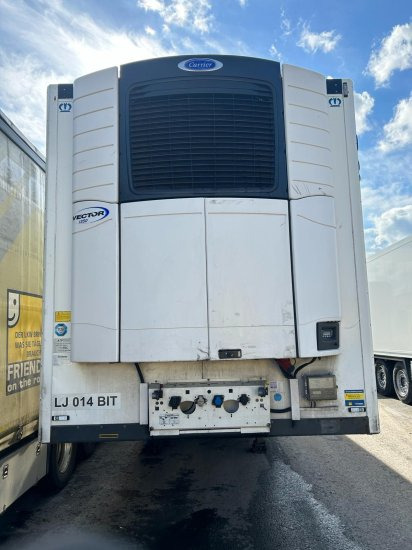 Krone SD Cool Liner, Carrier Vector 1350 - Isothermal semi-trailer: picture 2 Krone SD Cool Liner, Carrier Vector 1350 - Isothermal semi-trailer: picture 2