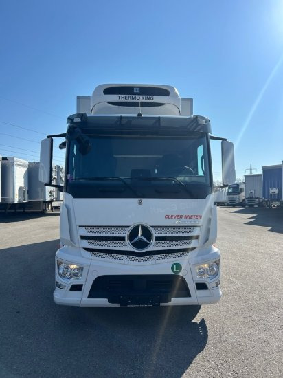 Mercedes-Benz Actros 1833, Euro6, Thermoking T 1000R, LBW-BÄR - Refrigerator truck: picture 2 Mercedes-Benz Actros 1833, Euro6, Thermoking T 1000R, LBW-BÄR - Refrigerator truck: picture 2