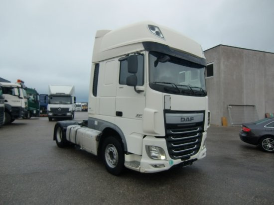 DAF XF 106.460 SSC, Intarder - Tractor unit: picture 3 DAF XF 106.460 SSC, Intarder - Tractor unit: picture 3