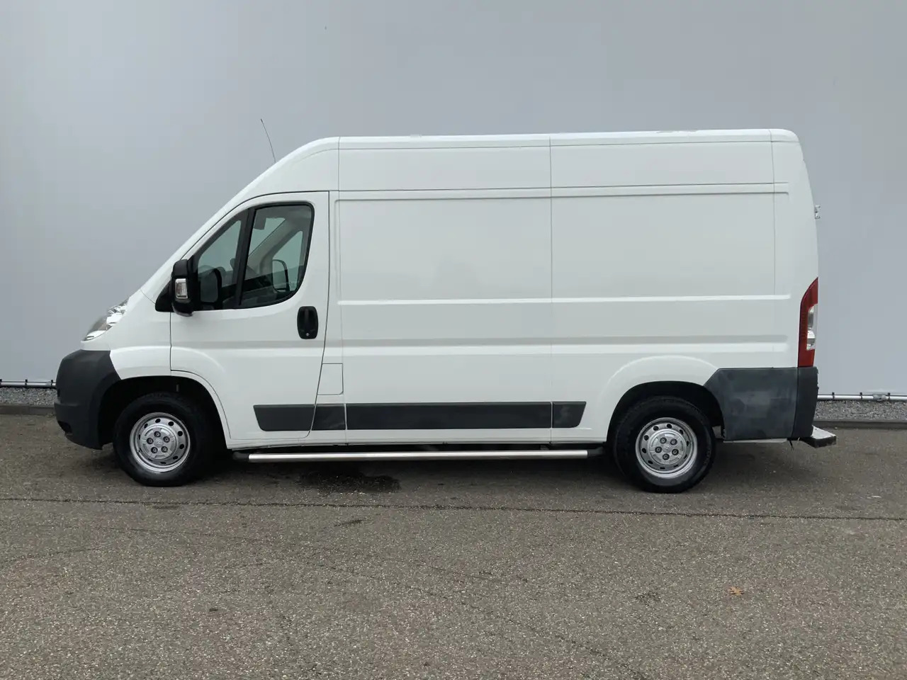 Citroen Jumper 30 2.2 HDI L2H2 Airco Cruise Camera 3 Zits sidebar - Panel van: picture 3 Citroen Jumper 30 2.2 HDI L2H2 Airco Cruise Camera 3 Zits sidebar - Panel van: picture 3