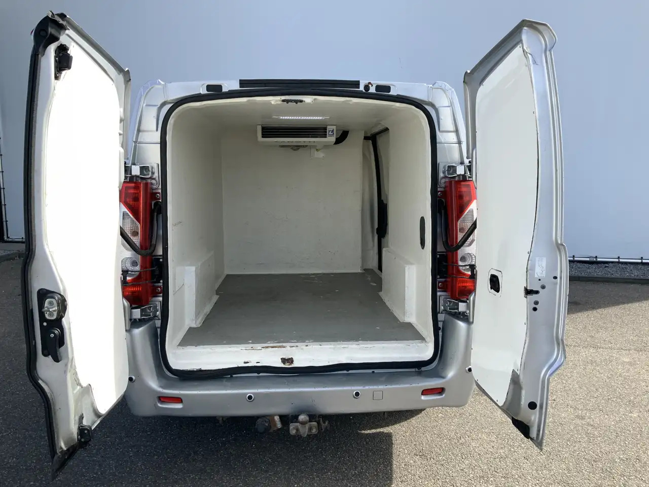 Citroen Jumpy 2.0 HDI L2H1 Koelauto werkt 100% Dag & Nacht Airco - Refrigerated van: picture 4 Citroen Jumpy 2.0 HDI L2H1 Koelauto werkt 100% Dag & Nacht Airco - Refrigerated van: picture 4
