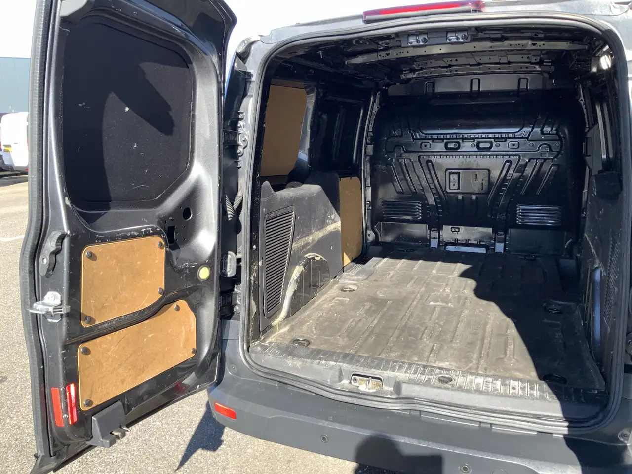 Panel van Ford Transit Connect 1.5 TDCI L2 Trend Airco Cruise 3 Zits DakDragers C: picture 17