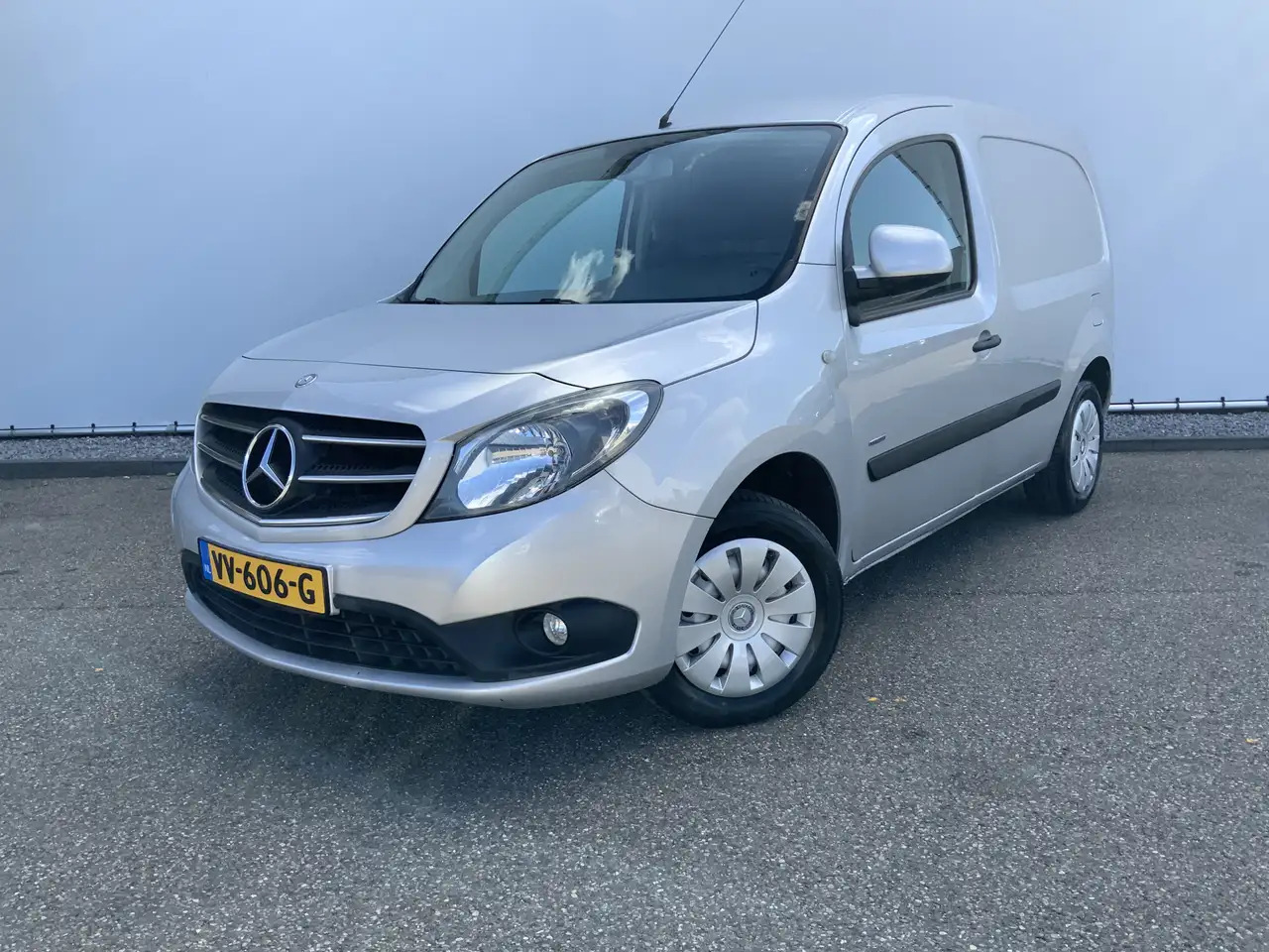 Mercedes-Benz Citan 109 CDI BlueEFFICIENCY Airco Cruise Euro 5 - Small van: picture 1 Mercedes-Benz Citan 109 CDI BlueEFFICIENCY Airco Cruise Euro 5 - Small van: picture 1