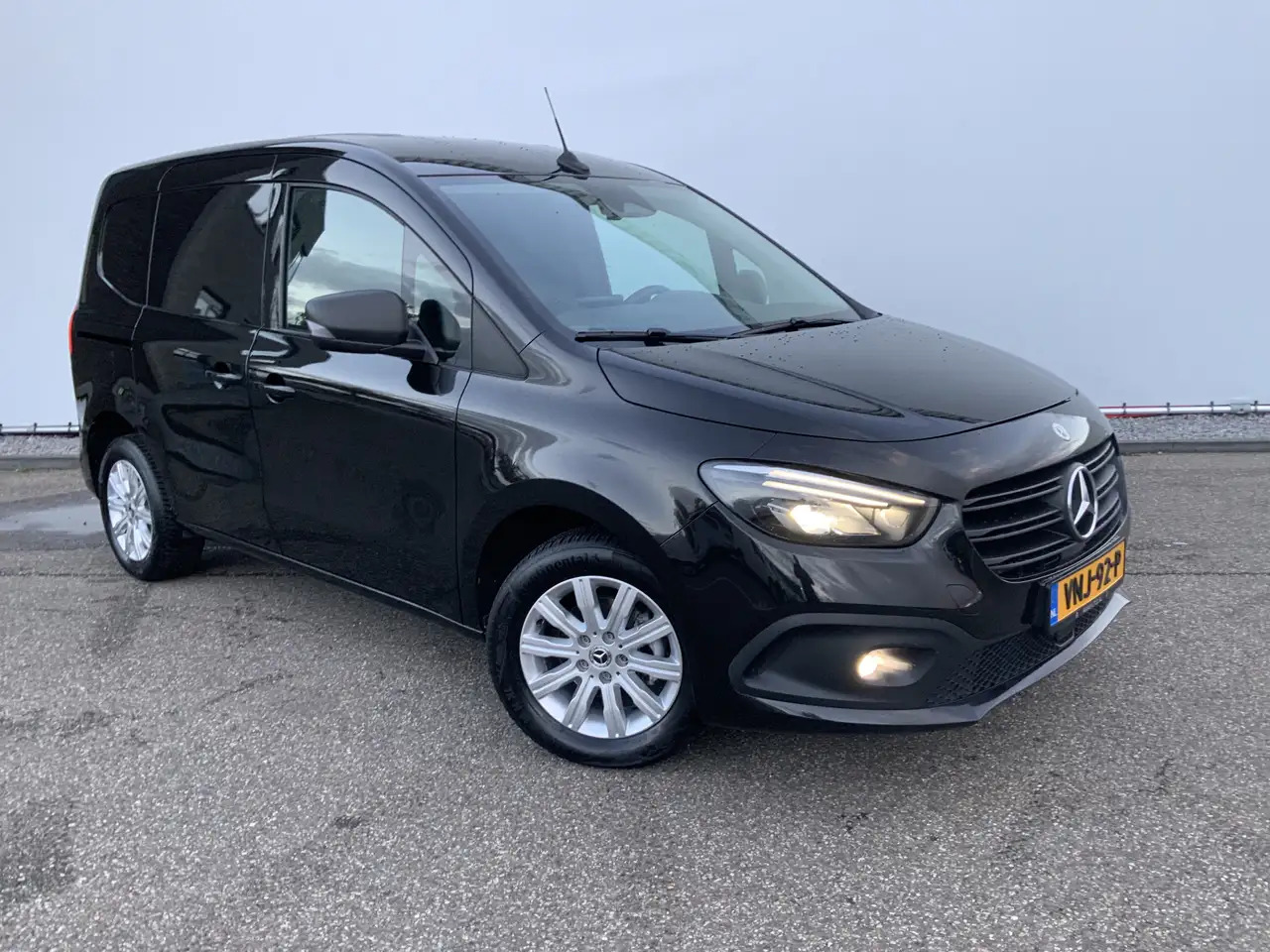 Small van Mercedes-Benz Citan 110 CDI Airco Cruise Scherm navi Euro 6: picture 17