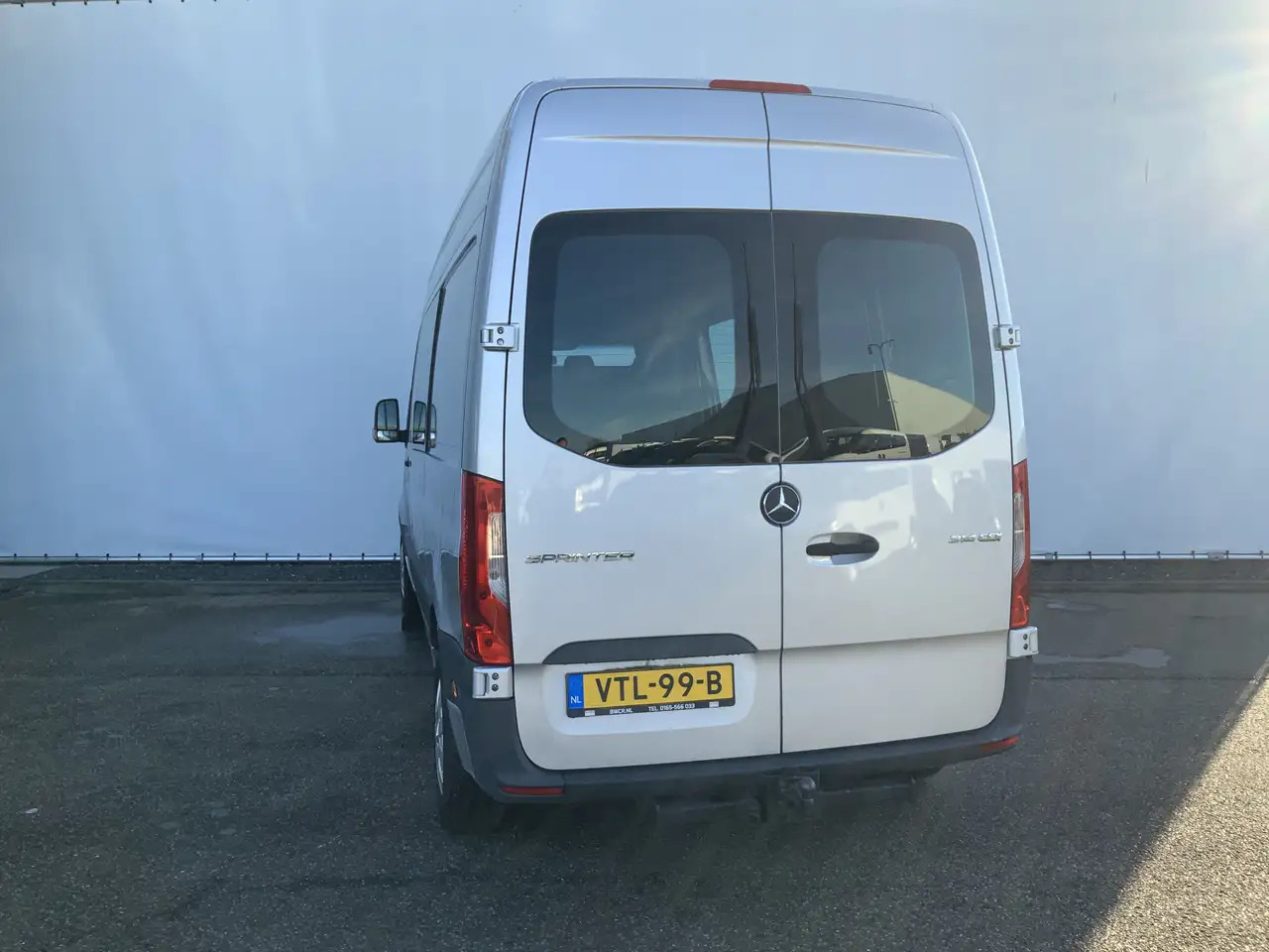 Mercedes-Benz Sprinter 314 2.2 CDI L2H2 Airco Cruise 3 Zits Trekhaak 2000 - Panel van: picture 2 Mercedes-Benz Sprinter 314 2.2 CDI L2H2 Airco Cruise 3 Zits Trekhaak 2000 - Panel van: picture 2