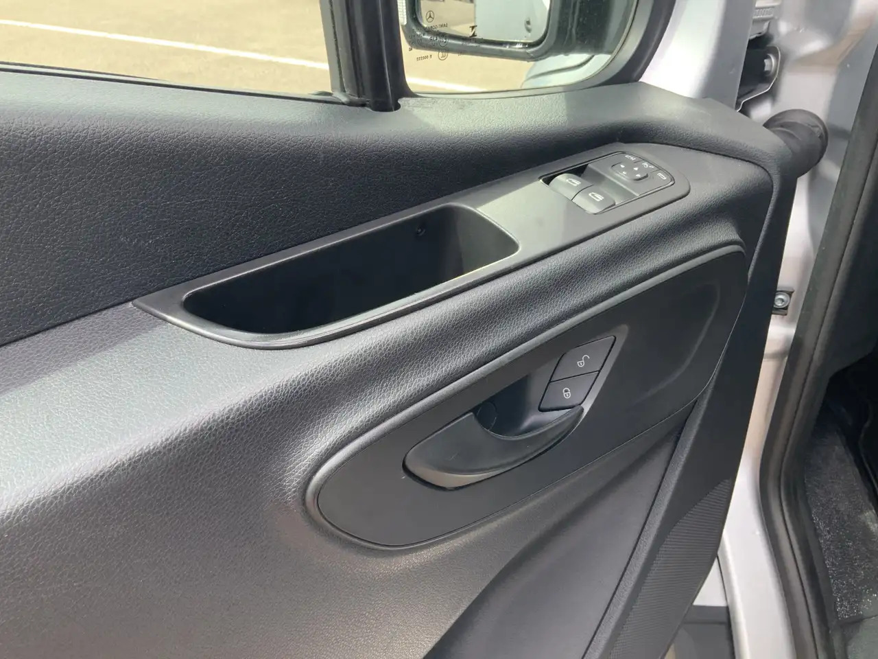 Panel van Mercedes-Benz Sprinter 315 1.9 CDI L2H2 Automaat 3 Zits Airco Navi Camera: picture 17