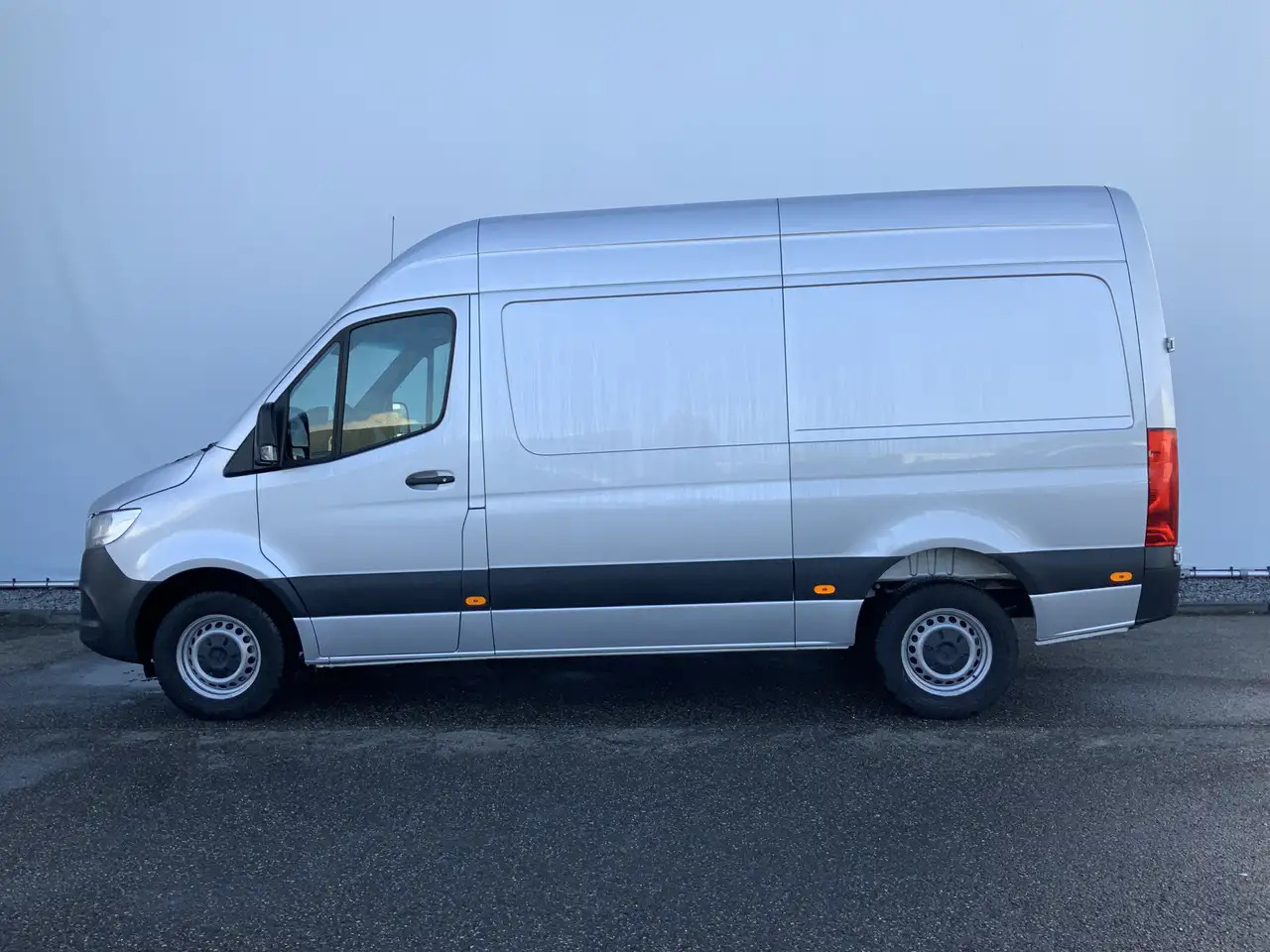 Mercedes-Benz Sprinter 315 1.9 CDI L2H2 Automaat 3 Zits Airco Navi Camera - Panel van: picture 3 Mercedes-Benz Sprinter 315 1.9 CDI L2H2 Automaat 3 Zits Airco Navi Camera - Panel van: picture 3