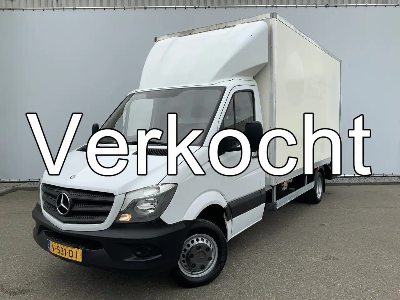 Mercedes-Benz Sprinter 513 2.2 CDI 432 Meubelbak&Lift Zijdeur Cruise 3 Zi - Box van: picture 1 Mercedes-Benz Sprinter 513 2.2 CDI 432 Meubelbak&Lift Zijdeur Cruise 3 Zi - Box van: picture 1