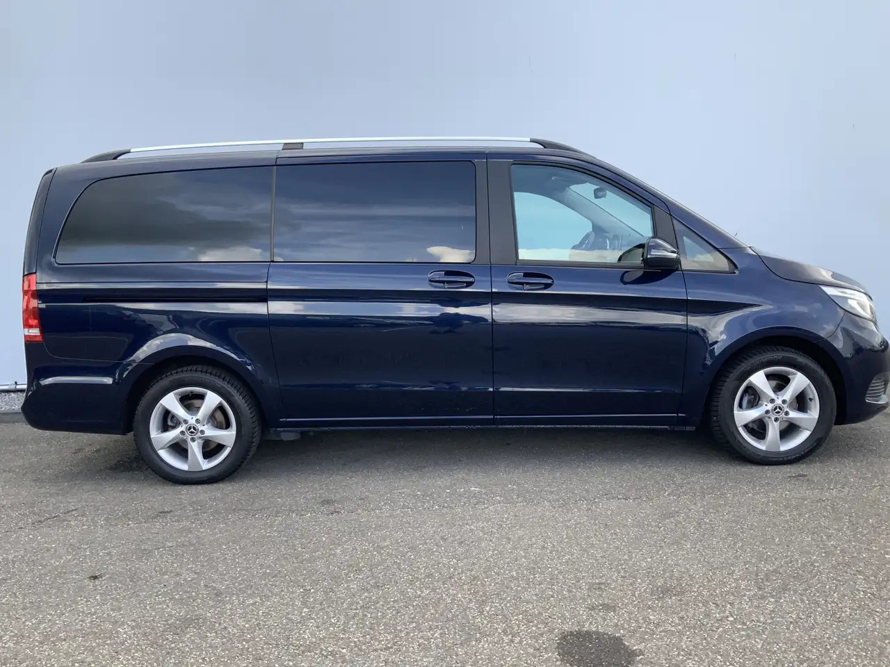 Combi van Mercedes-Benz V 220 220d Lang Automaat Avantgarde Edition Dub Cab Leer: picture 25