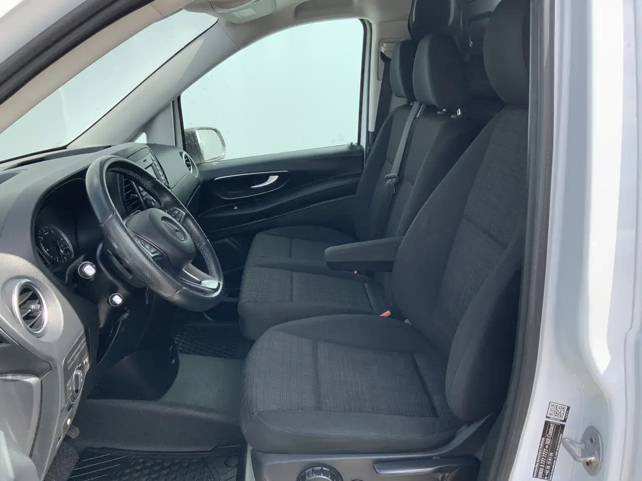 Mercedes-Benz Vito 114 CDI Lang Automaat Cruise Camera 3 Zits Trekhaa - Panel van: picture 4 Mercedes-Benz Vito 114 CDI Lang Automaat Cruise Camera 3 Zits Trekhaa - Panel van: picture 4