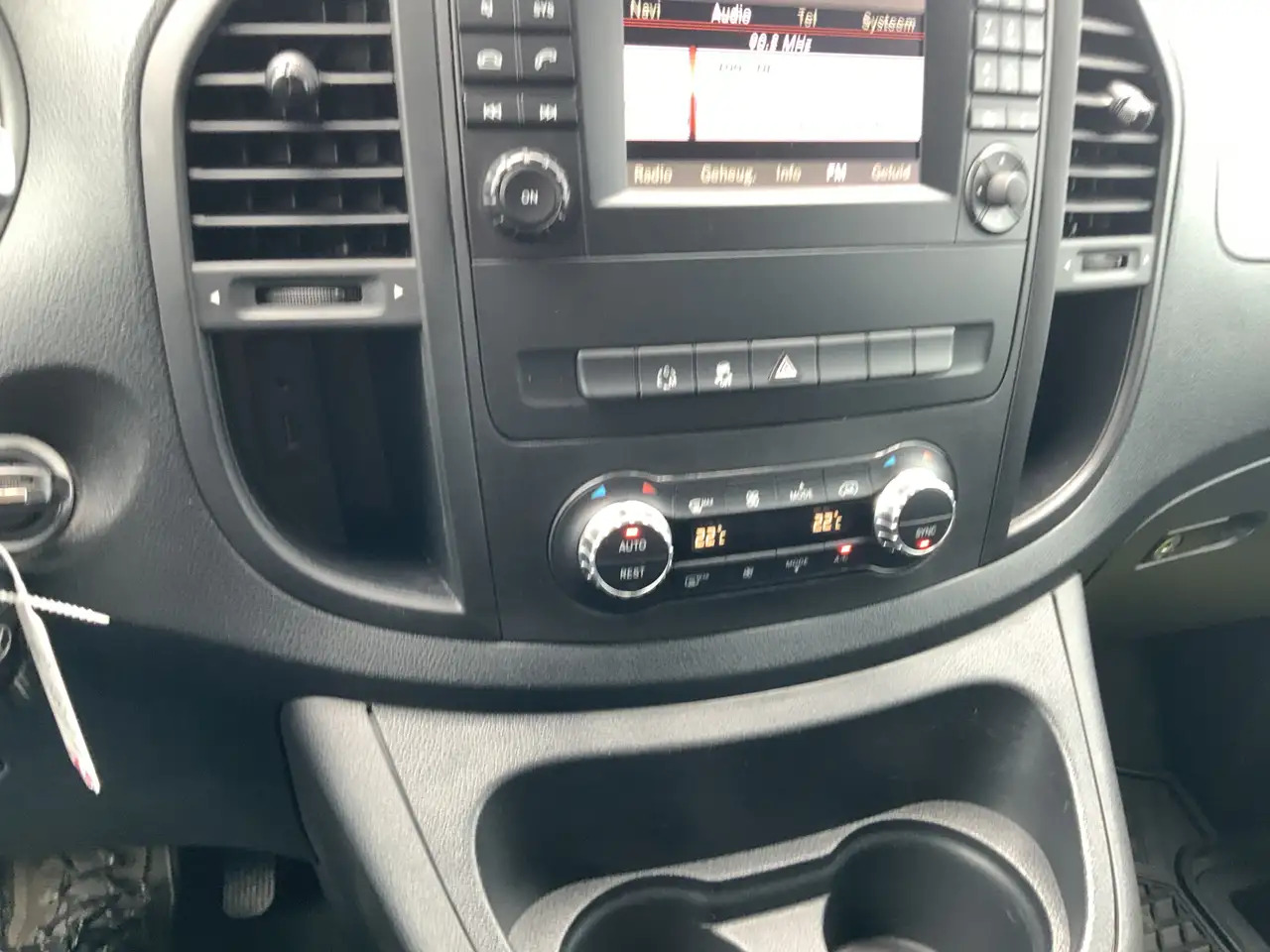 Mercedes-Benz Vito 116 CDI Lang Automaat Airco Cruise Camera Trekhaak - Panel van: picture 5 Mercedes-Benz Vito 116 CDI Lang Automaat Airco Cruise Camera Trekhaak - Panel van: picture 5