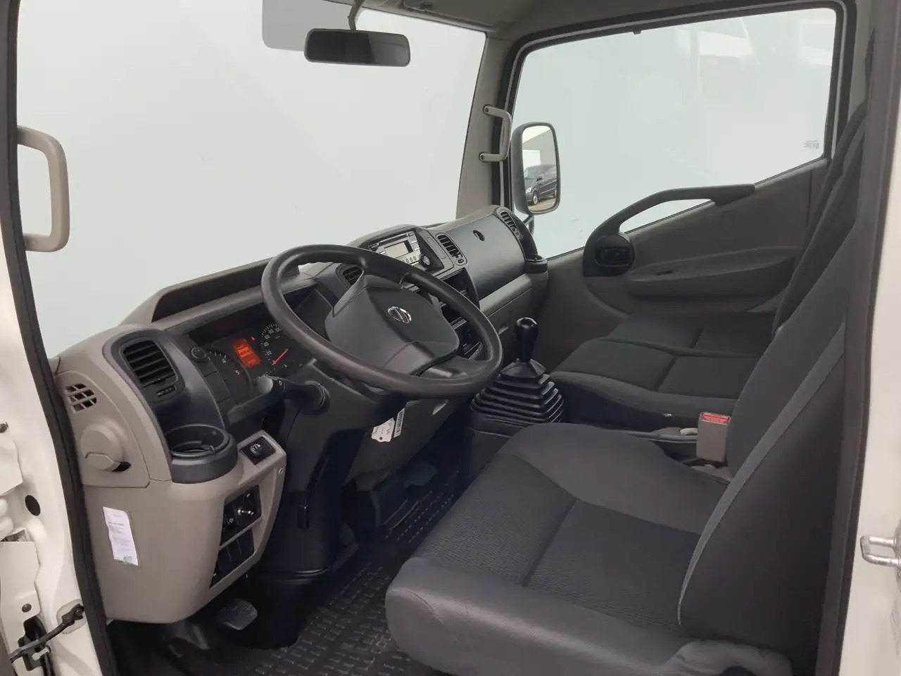 Tipper van Nissan NT400 32.12 2.5 dCi 250 Kipper Trekhaak 2000 kg 3: picture 12