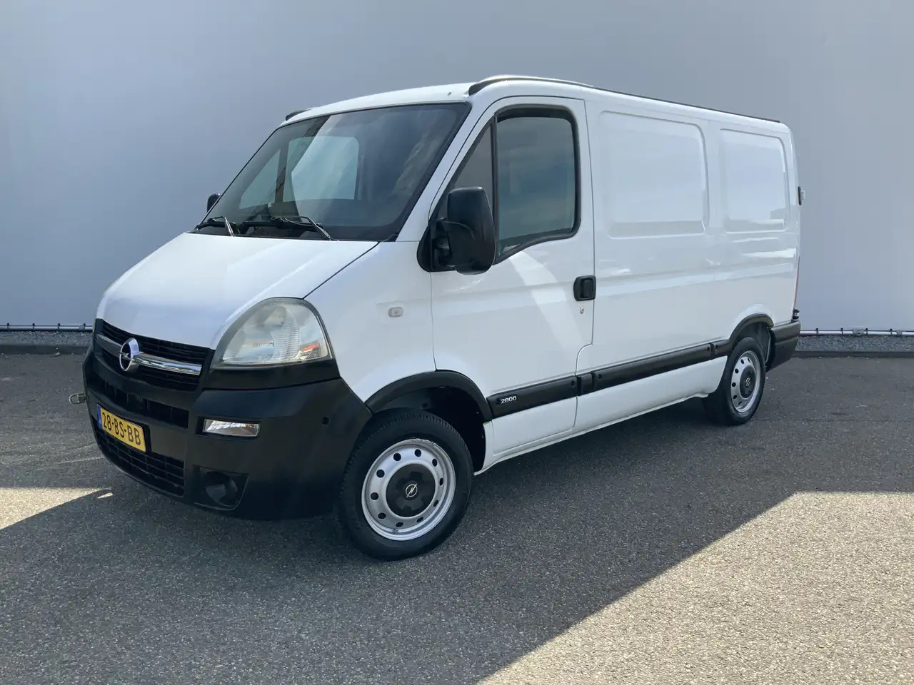 Opel Movano 1.9 CDTi L1H1(Koppeling Defect) 3 Zits Trekhaak 20 - Small van: picture 1 Opel Movano 1.9 CDTi L1H1(Koppeling Defect) 3 Zits Trekhaak 20 - Small van: picture 1