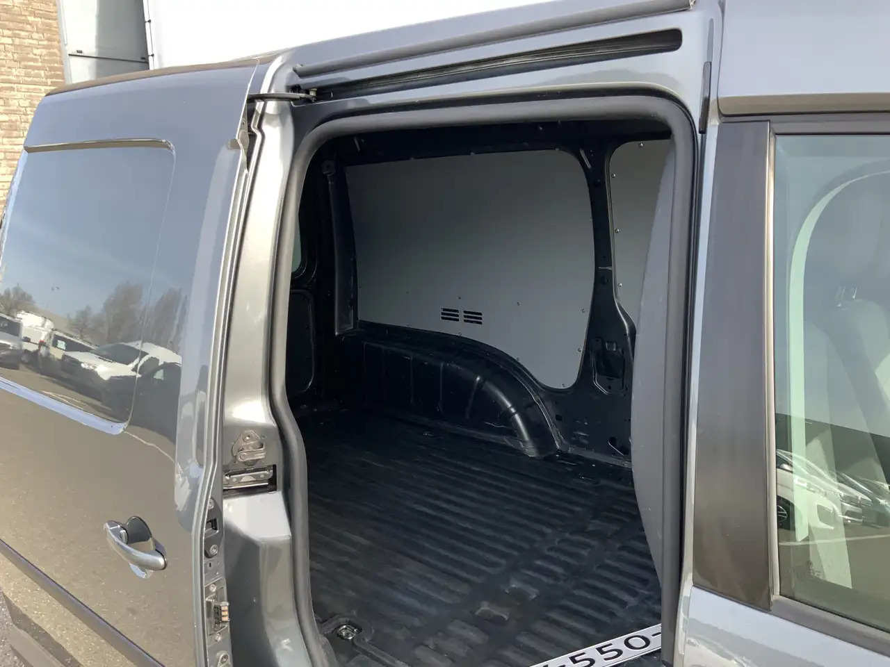 Panel van Volkswagen Caddy 2.0 TDI L2H1 BMT Maxi Exclusive Edtion Airco Navi: picture 17