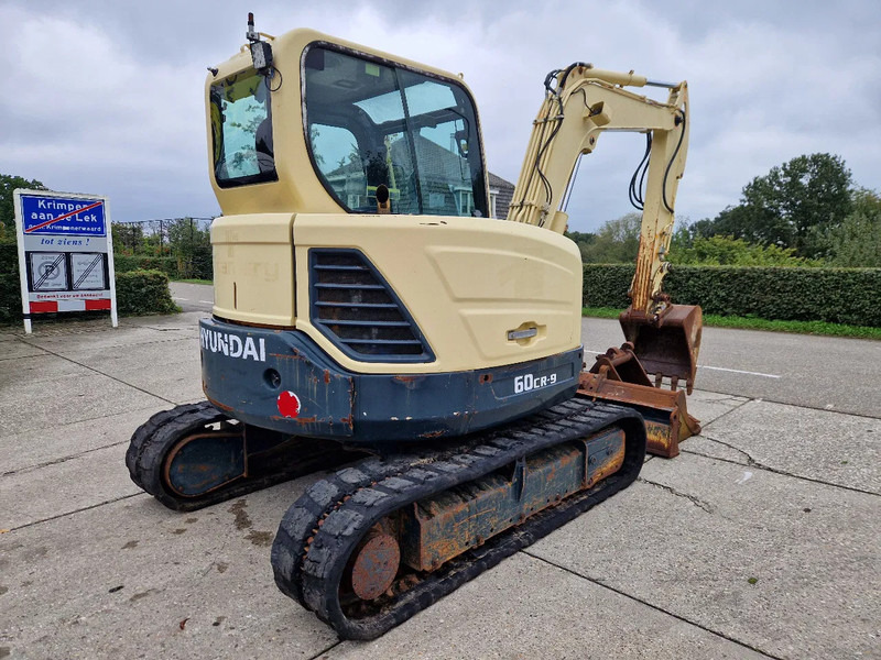 Hyundai Robex CR60-9 met airco en 3 bakken - Mini excavator: picture 4 Hyundai Robex CR60-9 met airco en 3 bakken - Mini excavator: picture 4