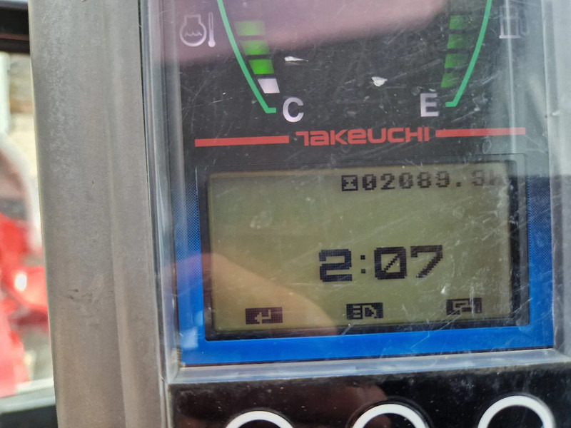 Mini excavator Takeuchi TB216 met 2089 uur: picture 9
