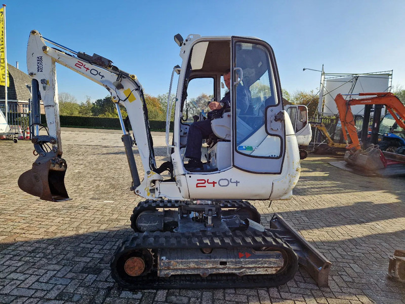 WACKER NEUSON 2404RD met nivelleersysteem, mountain proof - Mini excavator: picture 4 WACKER NEUSON 2404RD met nivelleersysteem, mountain proof - Mini excavator: picture 4