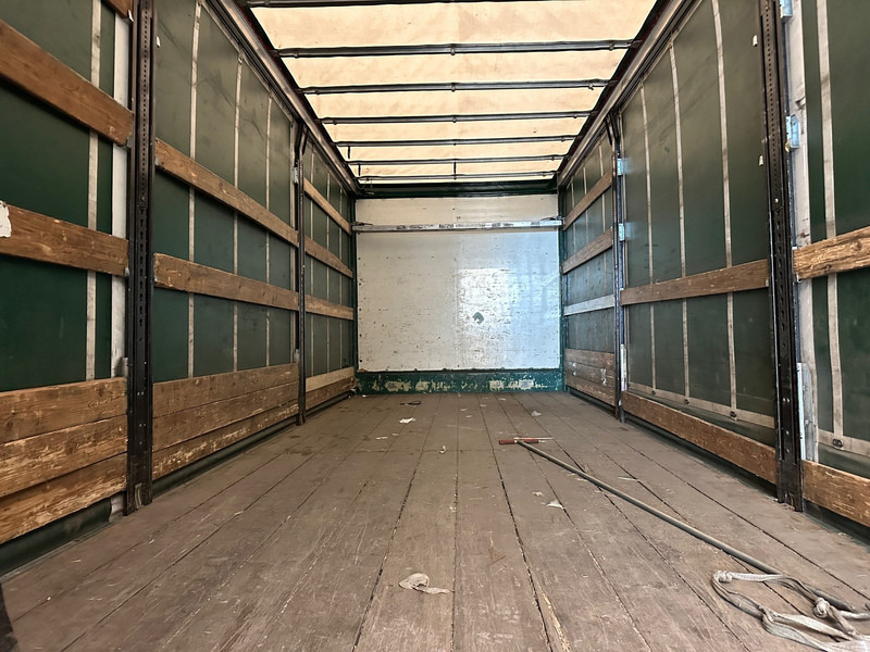 DAF CF 280 - Curtainsider truck: picture 5 DAF CF 280 - Curtainsider truck: picture 5