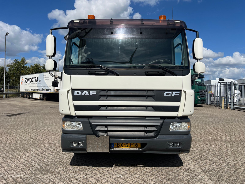 DAF CF75.310 - 6x2 - Tank truck: picture 2 DAF CF75.310 - 6x2 - Tank truck: picture 2
