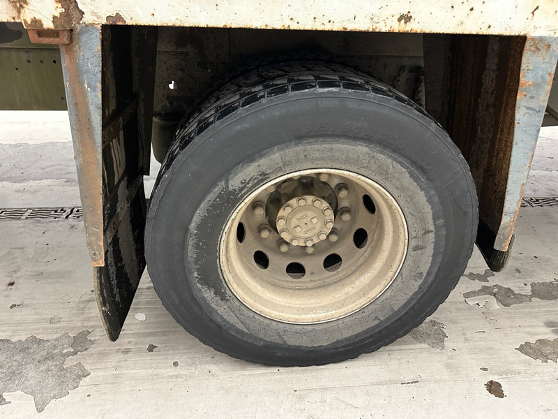 Dropside/ Flatbed truck, Crane truck DAF LF55.210: picture 12