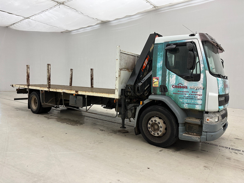 DAF LF55.210 - Dropside/ Flatbed truck, Crane truck: picture 3 DAF LF55.210 - Dropside/ Flatbed truck, Crane truck: picture 3