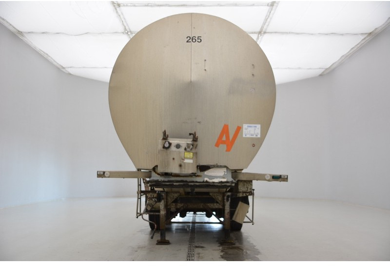 Fruehauf Bitumen tank trailer - Tank semi-trailer: picture 2 Fruehauf Bitumen tank trailer - Tank semi-trailer: picture 2