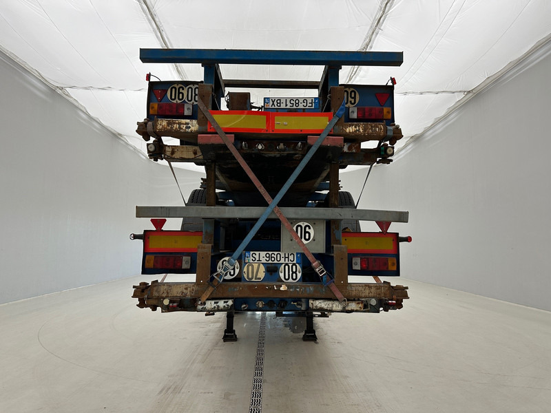 Fruehauf Stack 4 x Skelet 2 x 20-40 ft - Container transporter/ Swap body semi-trailer: picture 2 Fruehauf Stack 4 x Skelet 2 x 20-40 ft - Container transporter/ Swap body semi-trailer: picture 2