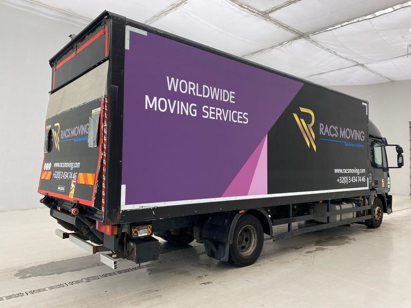 Iveco Eurocargo 140E28 - Box truck: picture 4 Iveco Eurocargo 140E28 - Box truck: picture 4