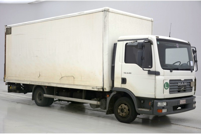 MAN TGL 8.180 - Box truck: picture 2 MAN TGL 8.180 - Box truck: picture 2