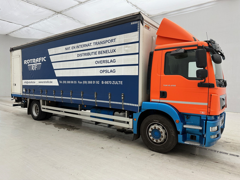 MAN TGM 18.290 - Curtainsider truck: picture 3 MAN TGM 18.290 - Curtainsider truck: picture 3
