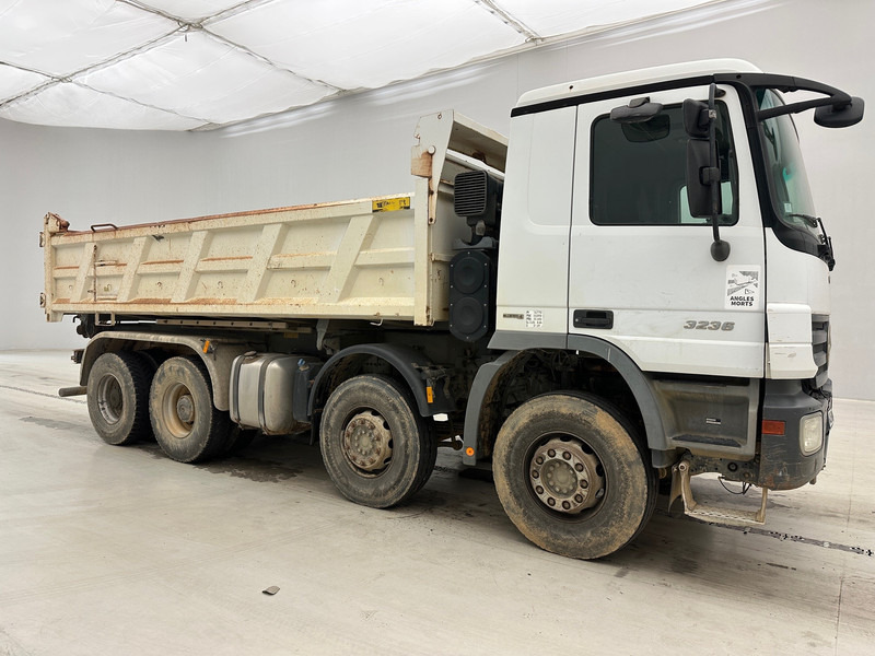 Mercedes-Benz Actros 3236 - 8x4 - Tipper: picture 3 Mercedes-Benz Actros 3236 - 8x4 - Tipper: picture 3