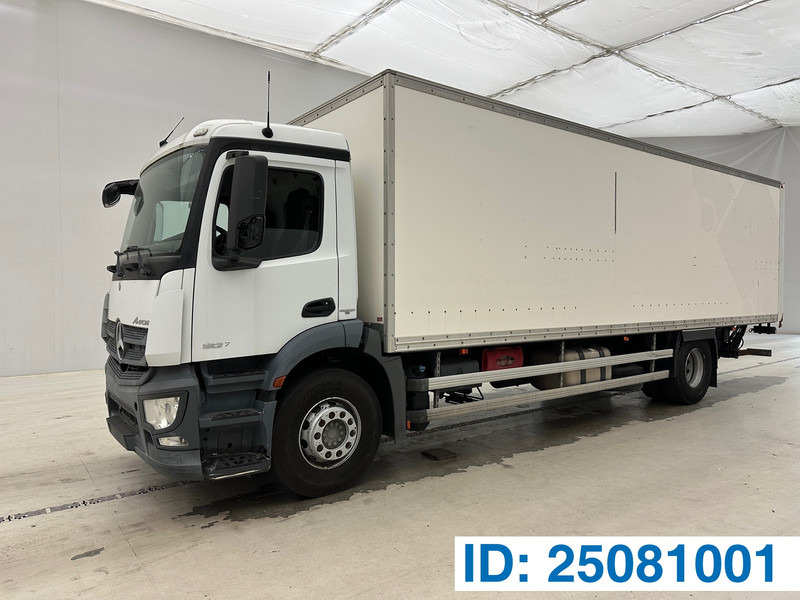Mercedes-Benz Antos 1827 - Box truck: picture 1 Mercedes-Benz Antos 1827 - Box truck: picture 1